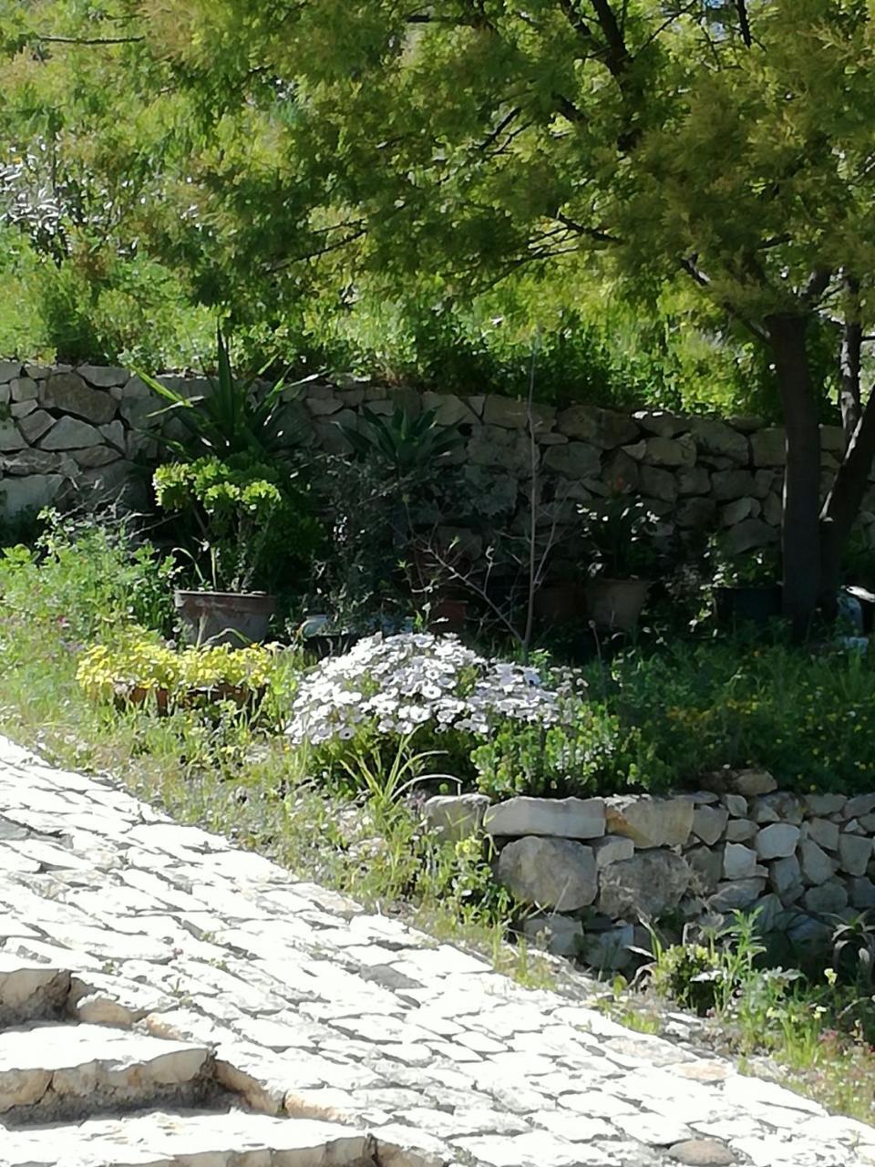 끼아라몬떼굴피 La Pietra 빌라 외부 사진