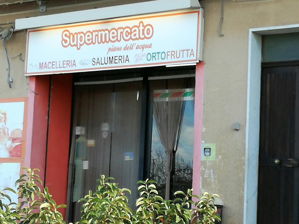 끼아라몬떼굴피 La Pietra 빌라 외부 사진